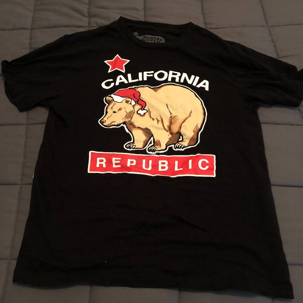 California Republic Slim Medium Men's T Shirts